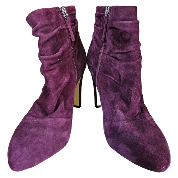 White House Black Market Suede Lou Ankle Booties Heeled Slouch Burgundy Size 9 - Picture 4 of 13
